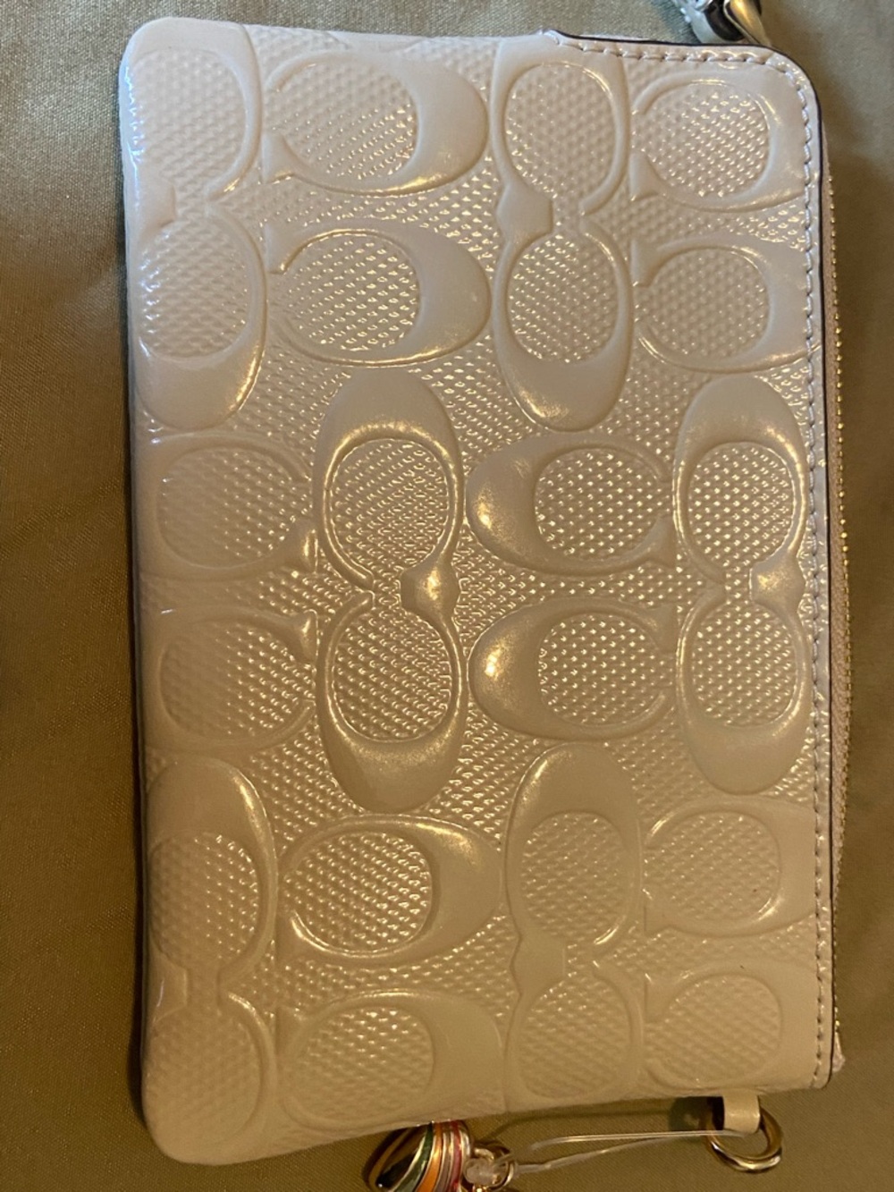 Coach Cream Patent Signature Wristlet with Gold Hardware - Picture 3 of 4